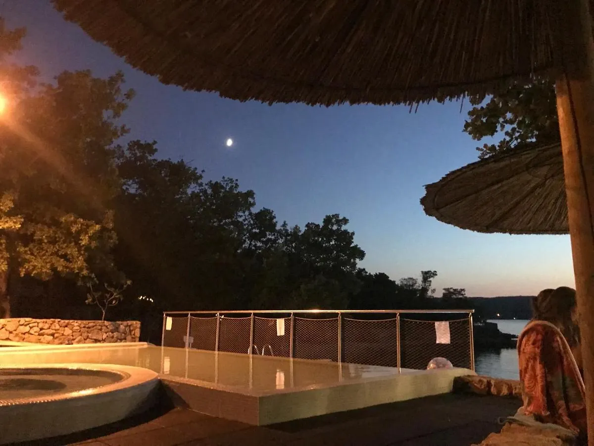Apartments Mestrovic, Klimno, Soline Bay, Island Krk