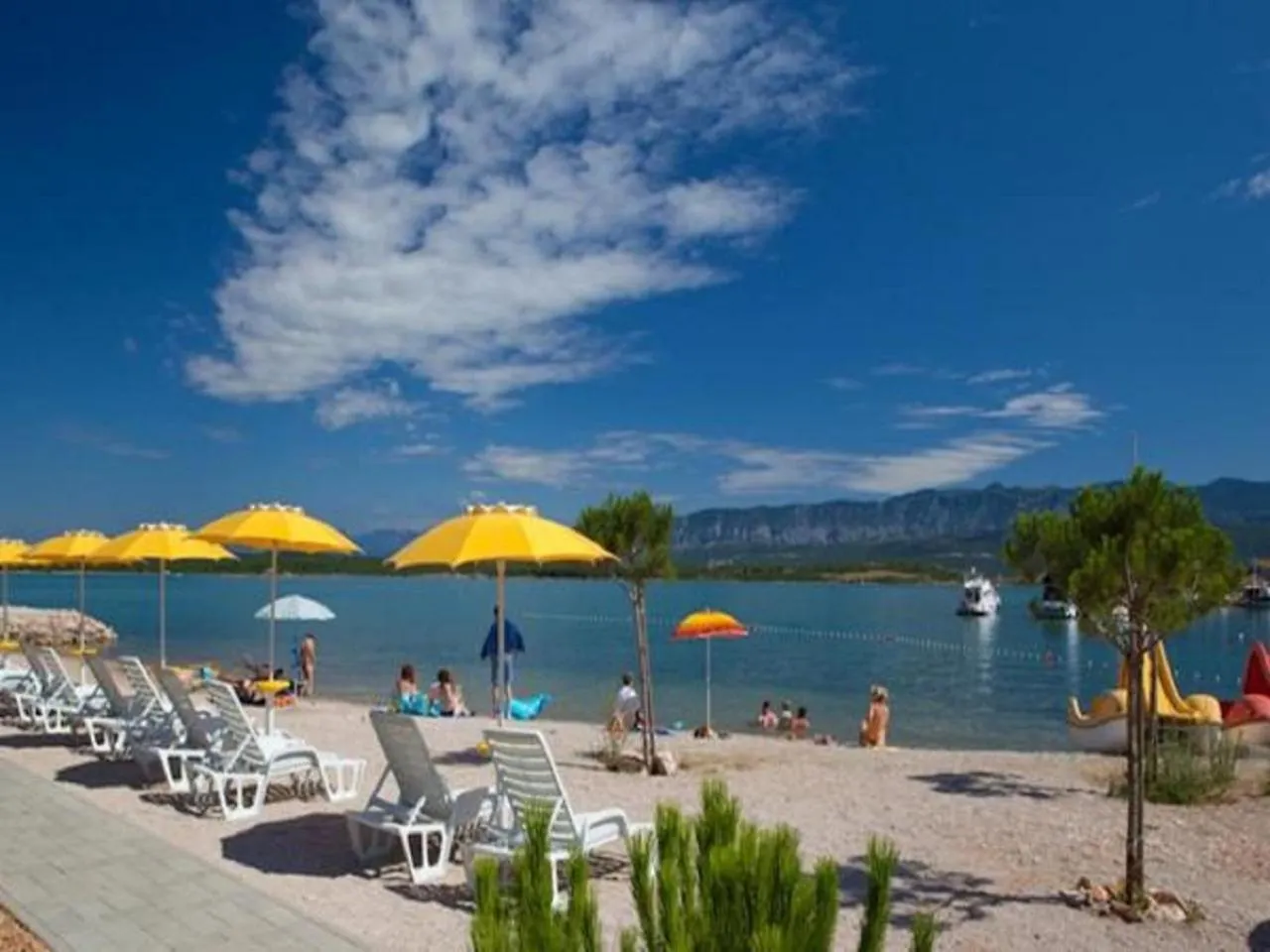 Apartments Mestrovic, Klimno, Soline Bay, Island Krk Klimno