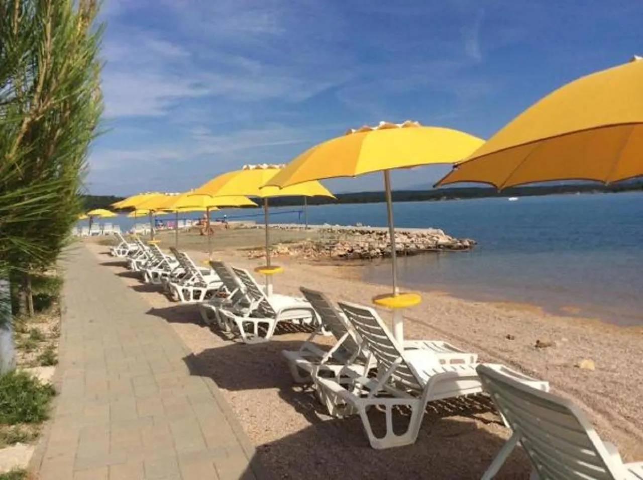 Apartments Mestrovic, Klimno, Soline Bay, Island Krk 0*, Klimno
