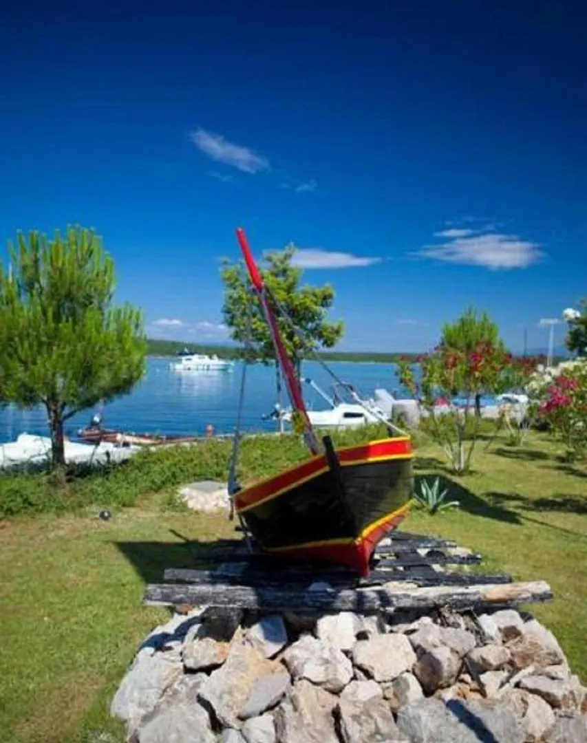 Apartments Mestrovic, Klimno, Soline Bay, Island Krk  Klimno